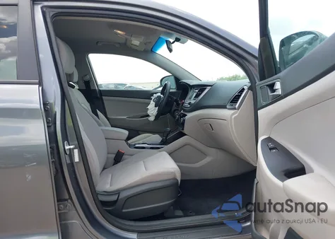 2018 Hyundai Tucson Se from USA, damaged, VIN KM8J23A49JU768700